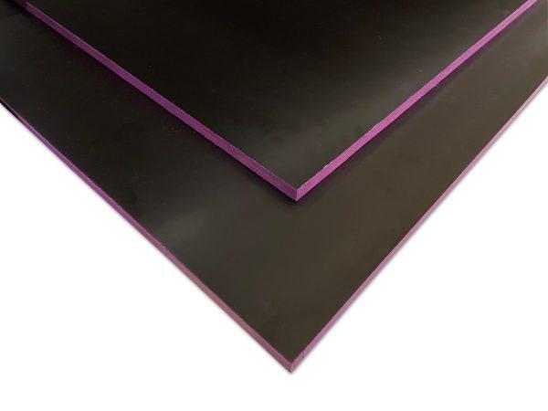 Betonplex p[owerfilm, 18 mm dik met paarse rand. Bouwie heeft een ruime voorraad aan hout- en plaatmateriaal tegen voordelige prijzen